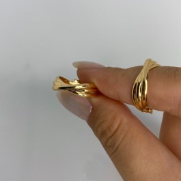 Üç Sıralı Sarmal Halka Küpe